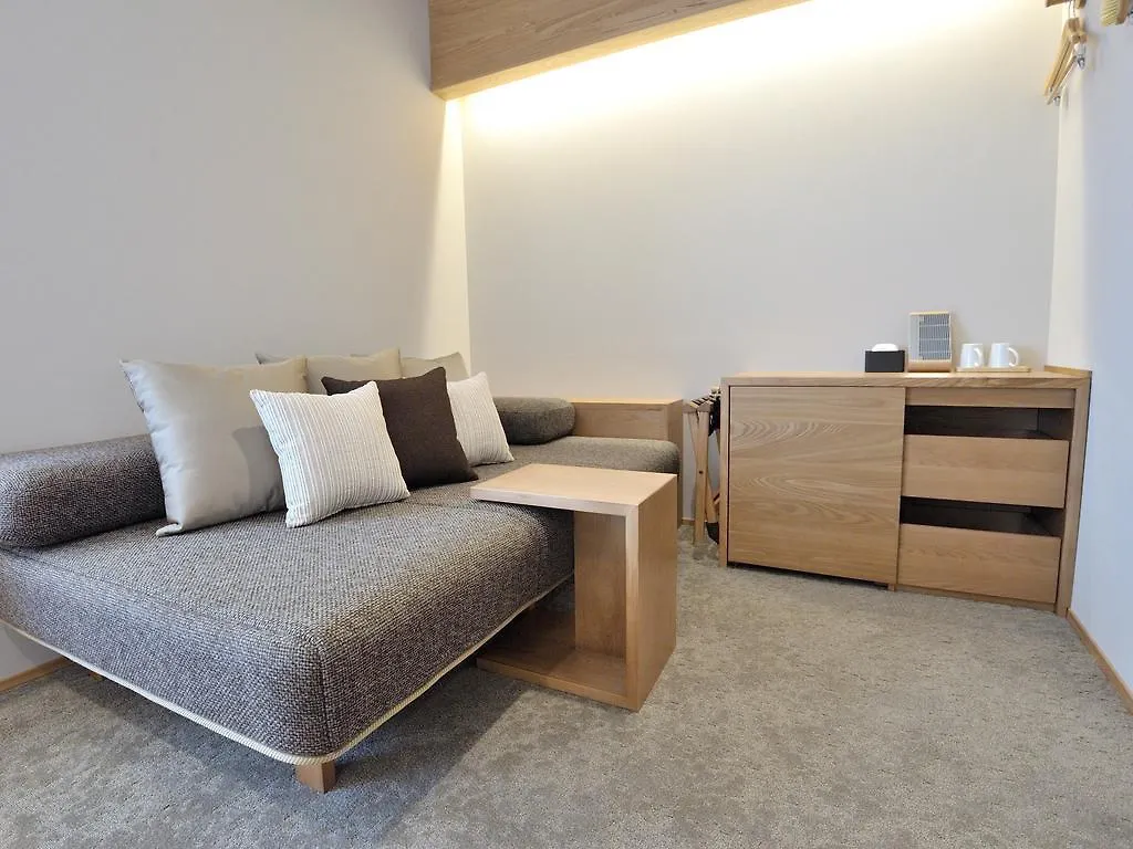 Hotel Androoms Osaka Hommachi