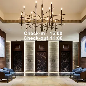 Отель Mitsui Garden Shiodome Italia-gai - ****