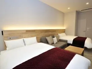 Hotel Androoms Osaka Hommachi
