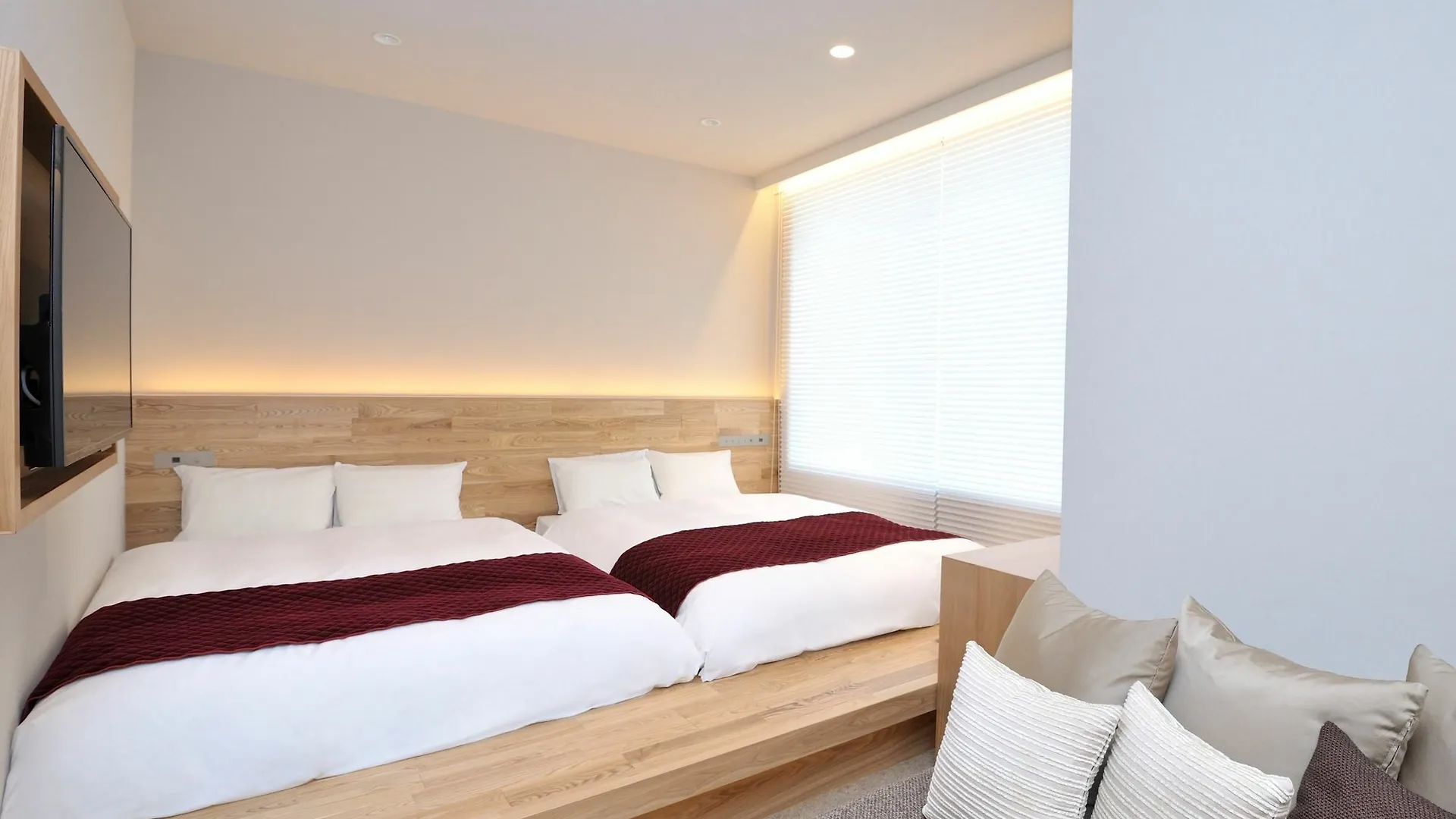 Hotel Androoms Osaka Hommachi
